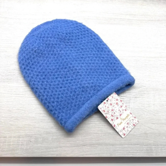 FREE PEOPLE ❄️ Dreamland‎ Blue Waffle Knit Beanie • NWT - Picture 2 of 7
